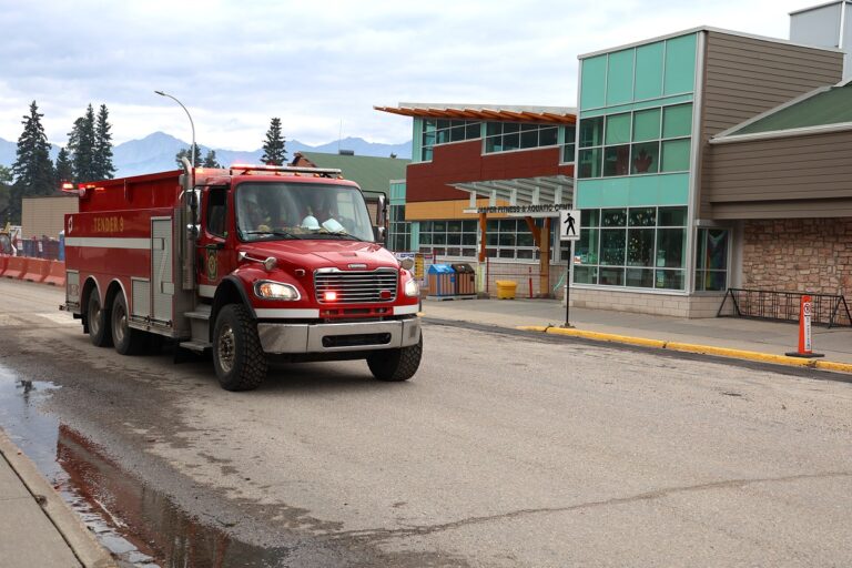 Parks Canada confirms 358 structures destroyed in Town of Jasper