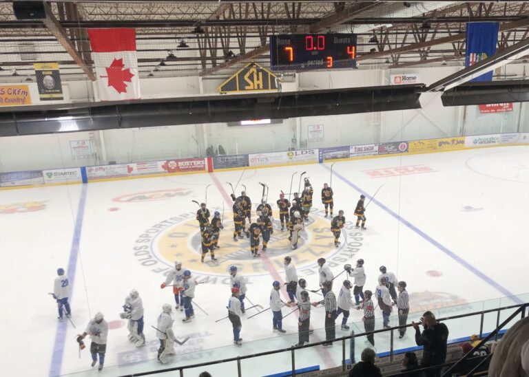 Grizzlys rally in the third period to win AJHL exhibition opener over Devon