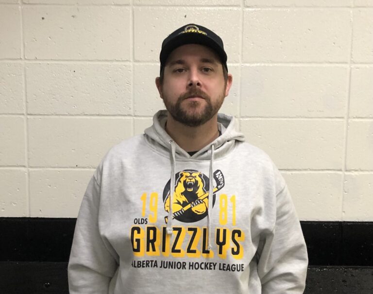 Tailgate party leads into 2024-2025 AJHL home opener for the Grizzlys on September 13