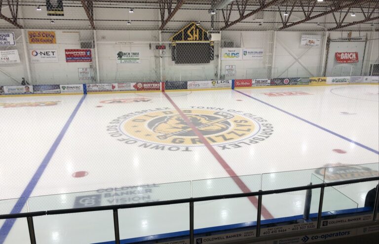 AJHL game in Olds cancelled due to mechanical issues with Drayton Valley’s bus